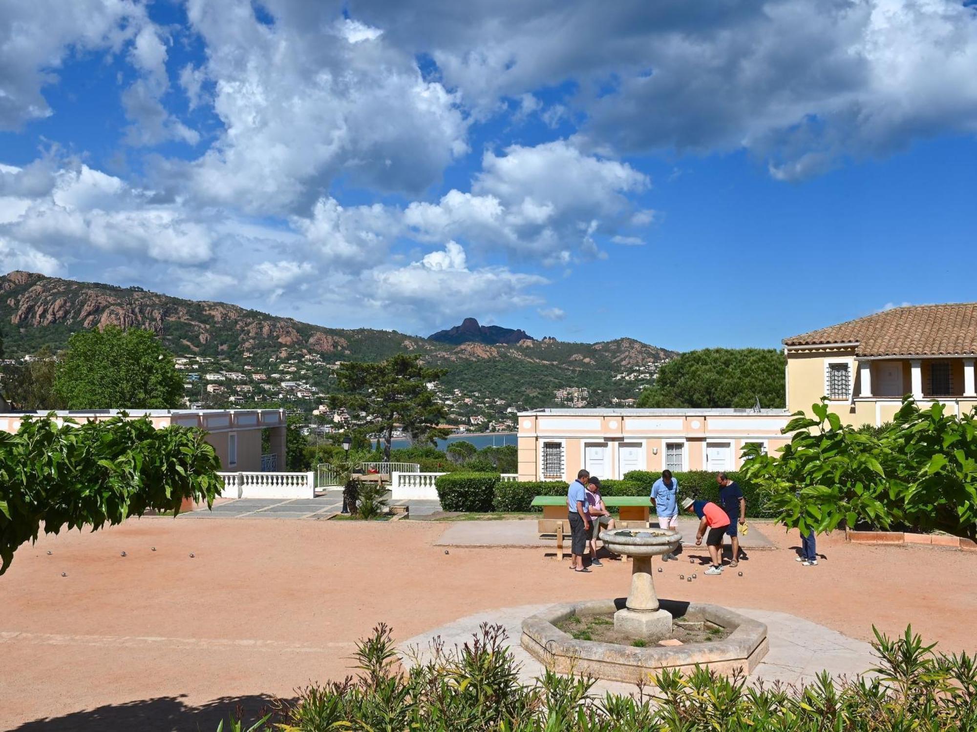 Apartment Village Cap Esterel - Le Village-53 By Interhome Saint-Raphael  Exterior photo